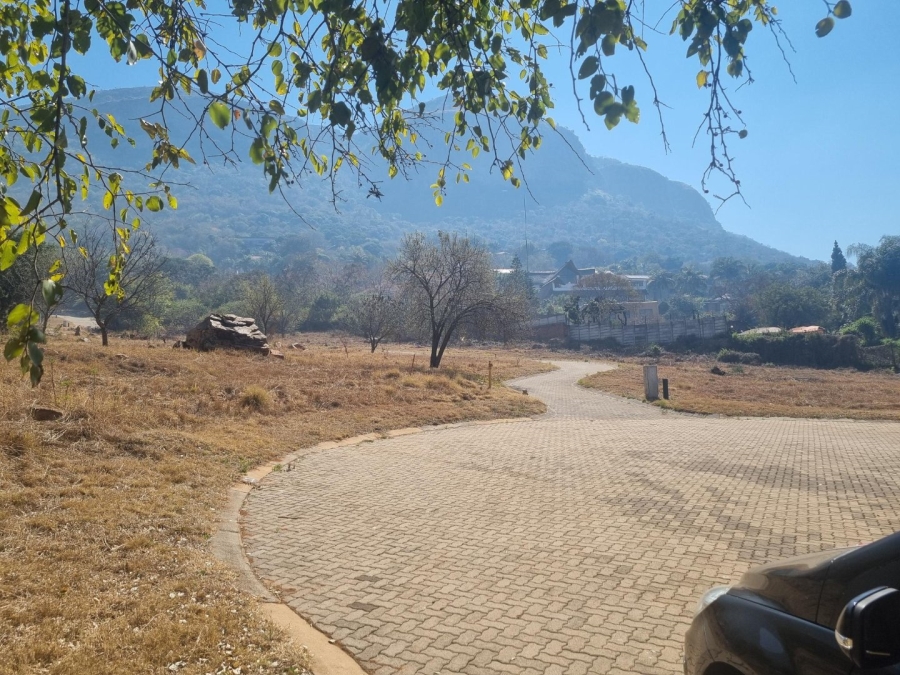 Commercial Property for Sale in Falcon View Estate North West